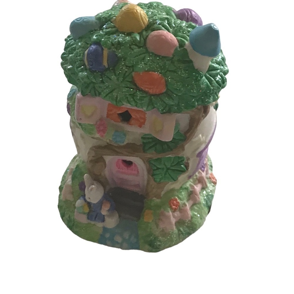 2002 Hoppy Hollow Bisque Easter Bunny House